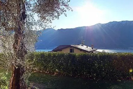 Sleeps 4 Pool Wifi Βίλα